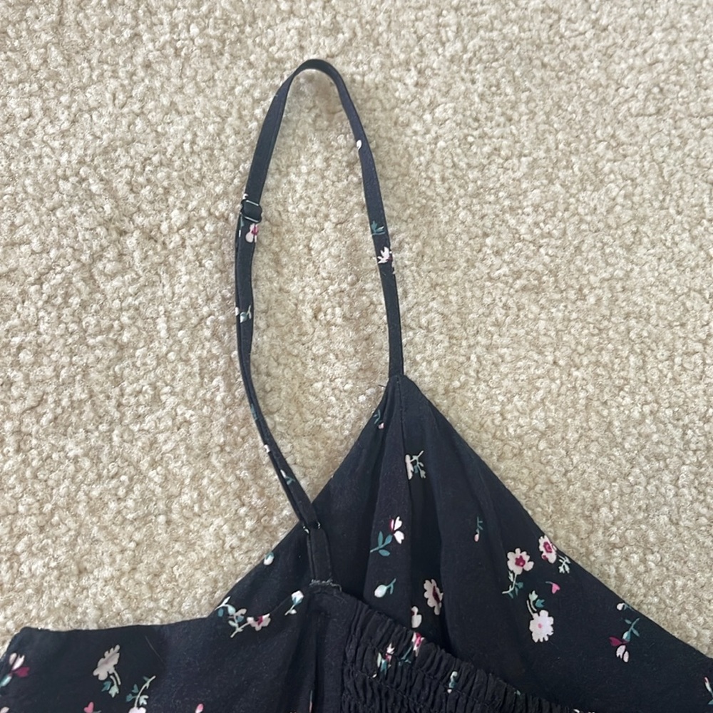 Old Navy Black Floral Spaghetti Strap Flowy Dress - Picture 9 of 9